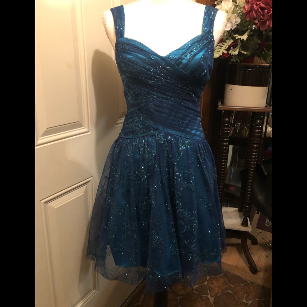 mxi Gorgeous Formal Dress
